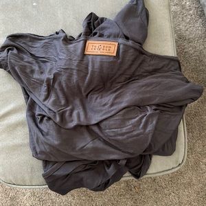 Tuck and Bundle baby wrap